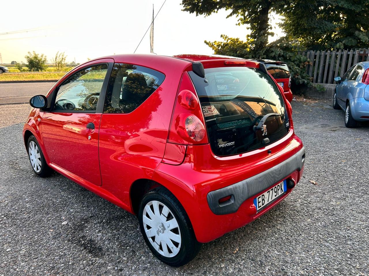 Peugeot 107 1.0 68CV 3p. Desir