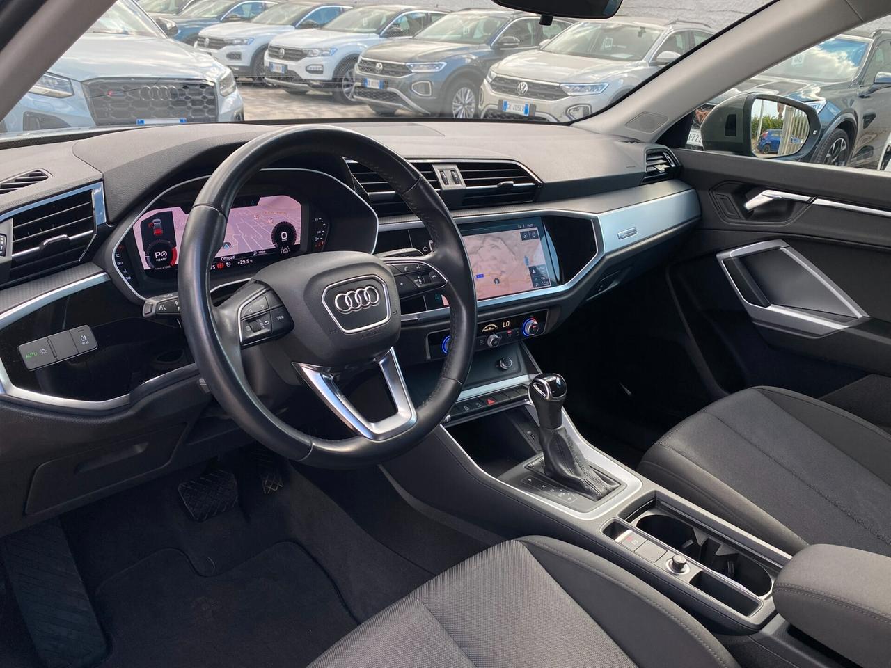 Audi Q3 Business 2.0 TDI 150CV s-tronic 35