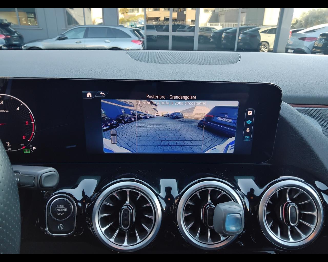 Mercedes-Benz GLA-H247 2023 - GLA 200 d AMG Line Advanced Plus auto