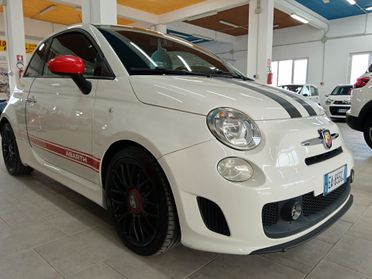 Abarth 500 1.4 Turbo T-Jet essesse