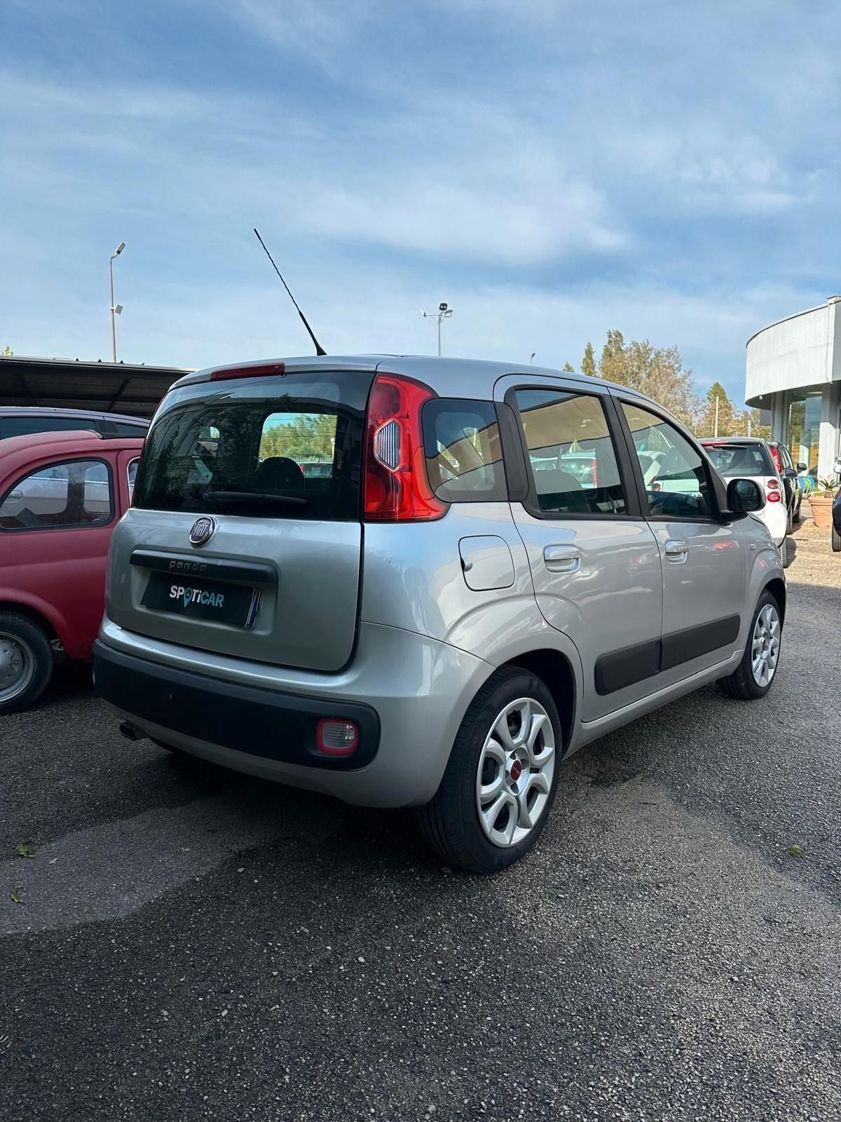 Fiat Panda 1.2 gpl Lounge 2012 full