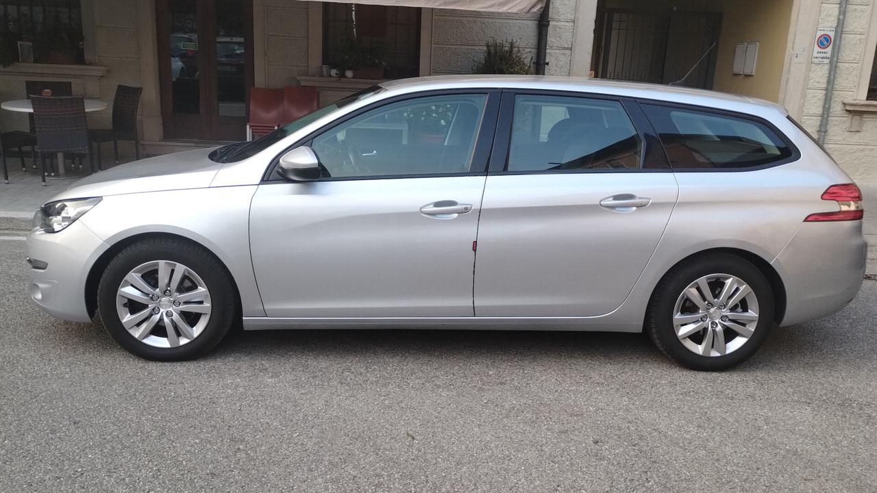 Peugeot 308 BlueHDi 120 S&S SW Business