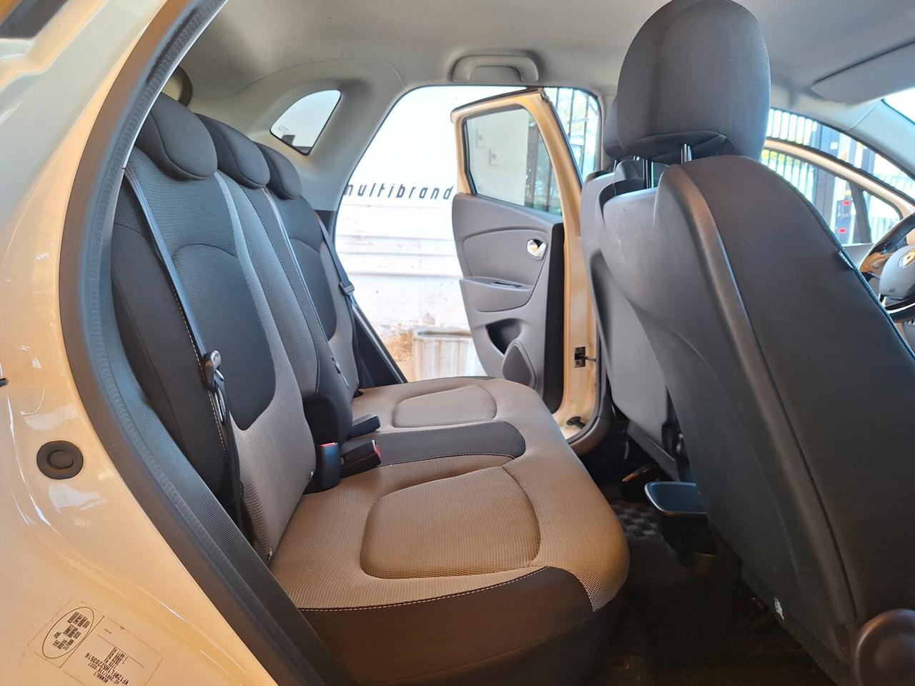 Renault Captur 1.5 dCi 90 CV Zen NAVI 2015