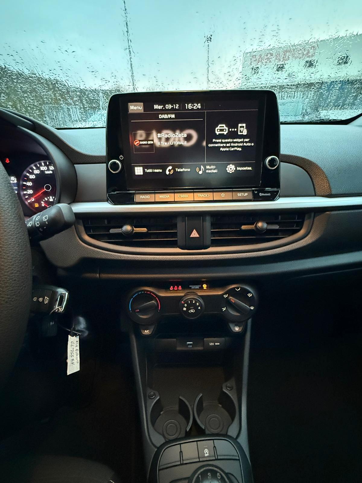 Kia Picanto 1.0 12V 5 porte Urban Tecno Pack