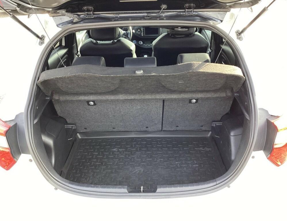 Toyota Yaris 5 Porte 1.5 VVT-i Hybrid GR-S E-CVT
