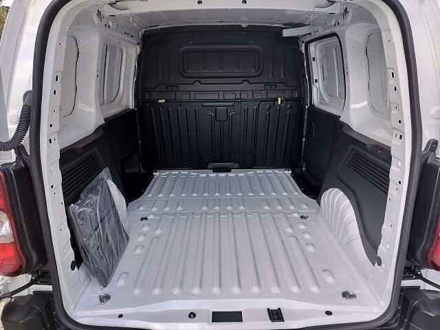 Citroen Berlingo BlueHDi 130 S&S EAT8 Van M *KM Ø*