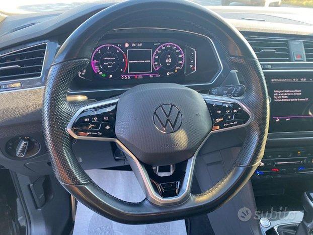 VOLKSWAGEN Tiguan 2.0 TDI 150 CV DSG R-Line + MA