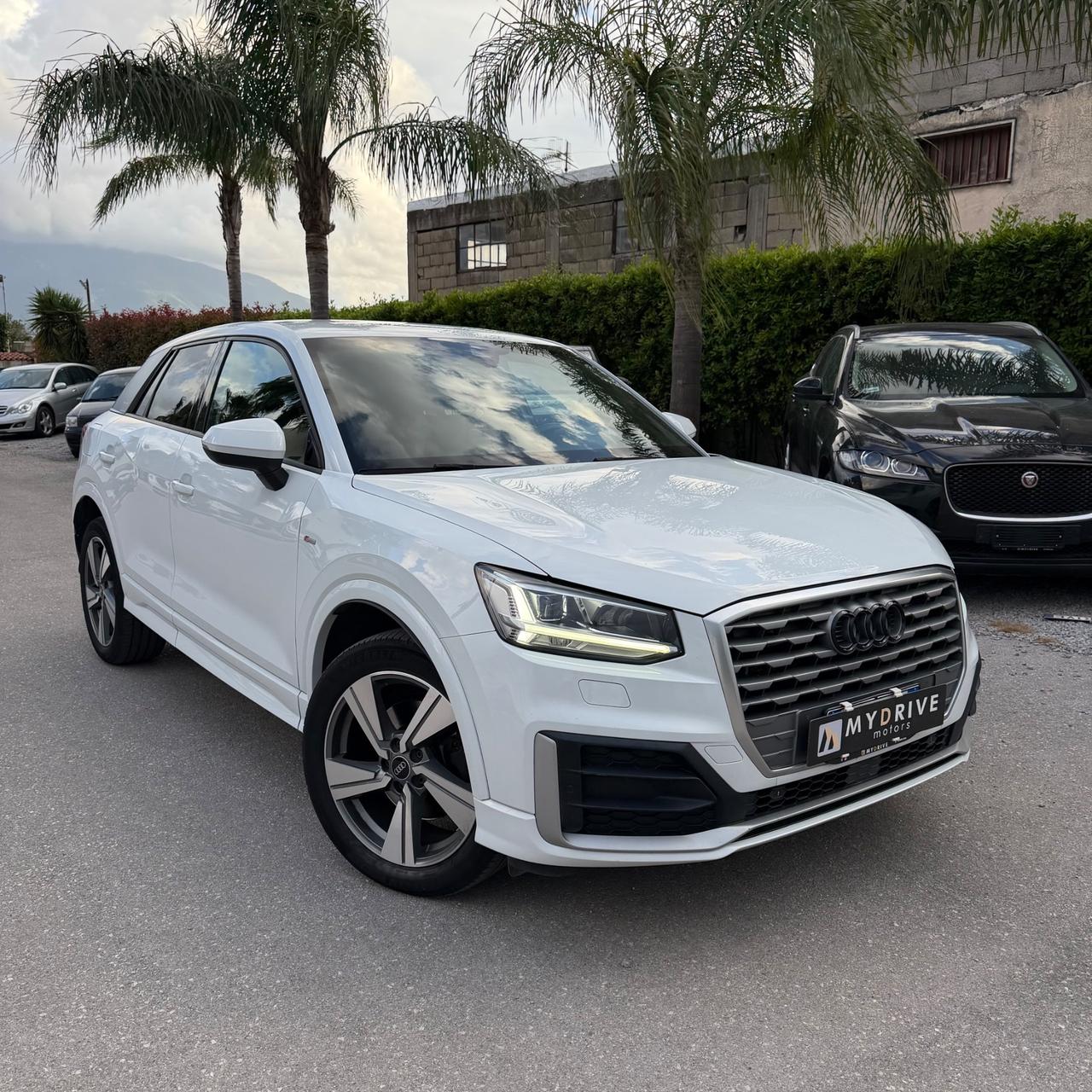 Audi Q2 1.6 TDI S-LINE FULL