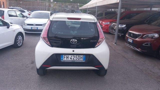 TOYOTA Aygo 1.0 VVT-i 69 CV 5 porte x-cool