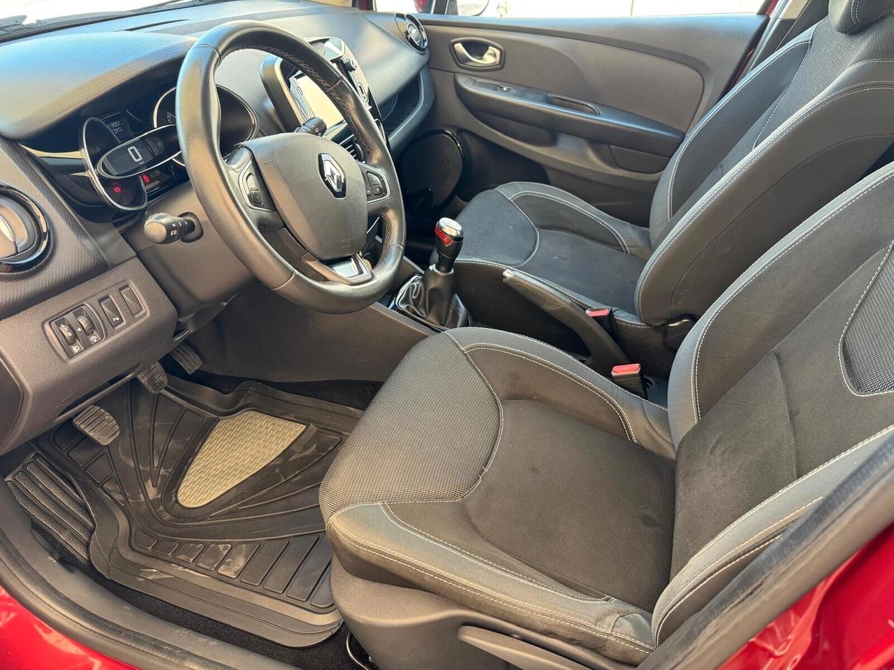 Renault Clio 1.2 75CV 5 porte Intens
