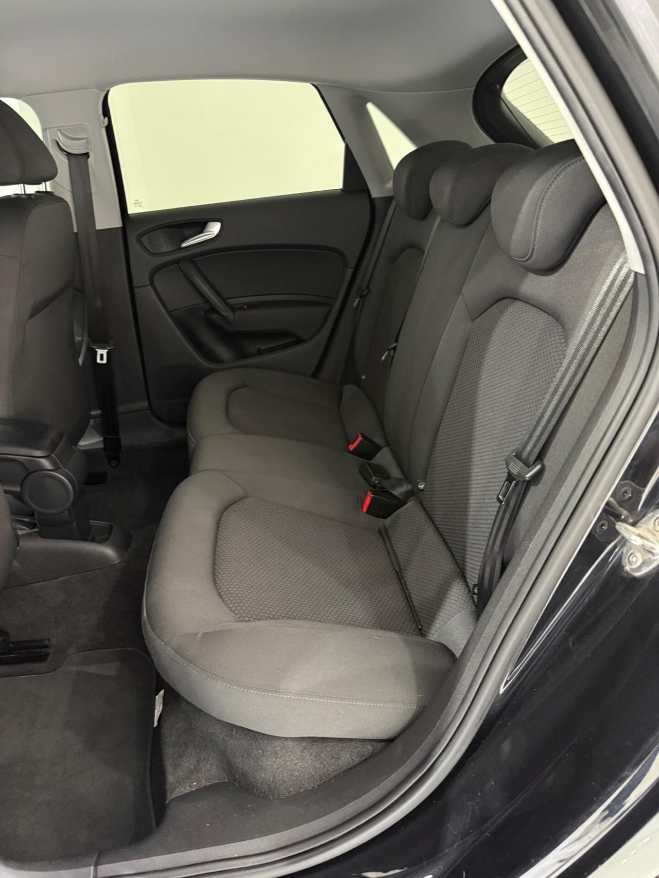 Audi A1 SPB 1.2 TFSI TOTAL BLACK