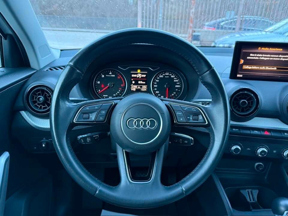 Audi Q2 1.6 TDI 116CV -Cambio AUTOMATICO-
