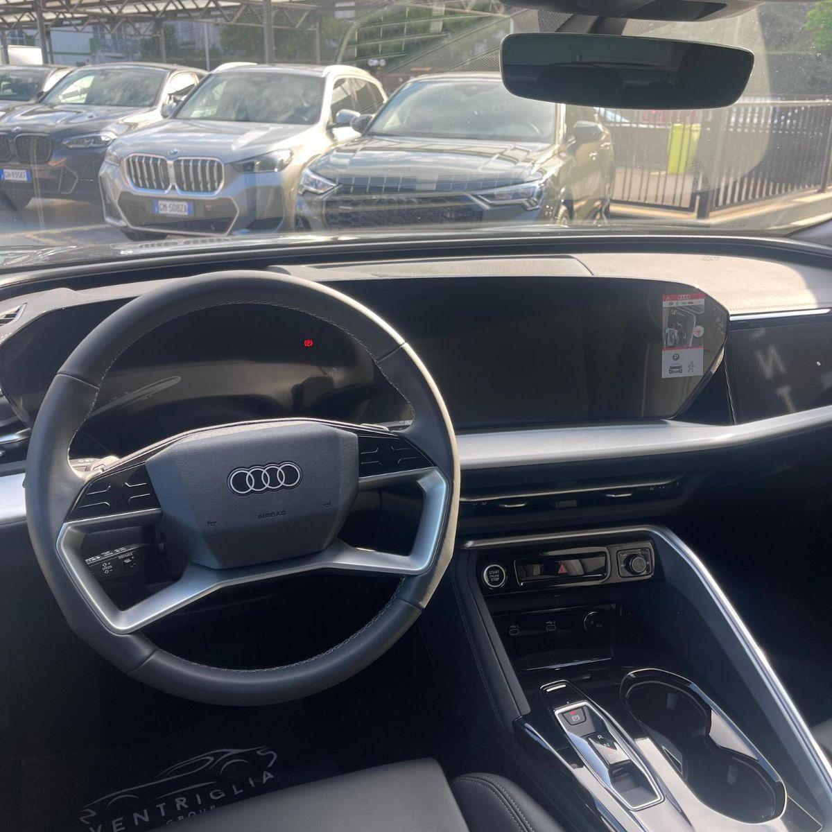 AUDI - Q5 Sportback - 40 TDI quattro S tronic S line