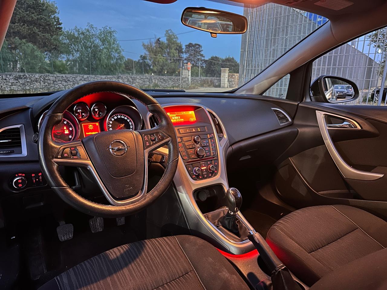 Opel Astra 1.7 CDTI 110CV -2011