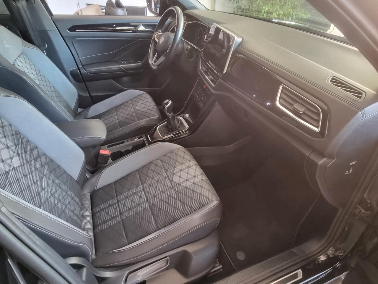 Volkswagen T-Roc 2.0 TDI SCR R-Line GARANZIA UFFICIALE VW FINO AL 2028 o 80000 KM