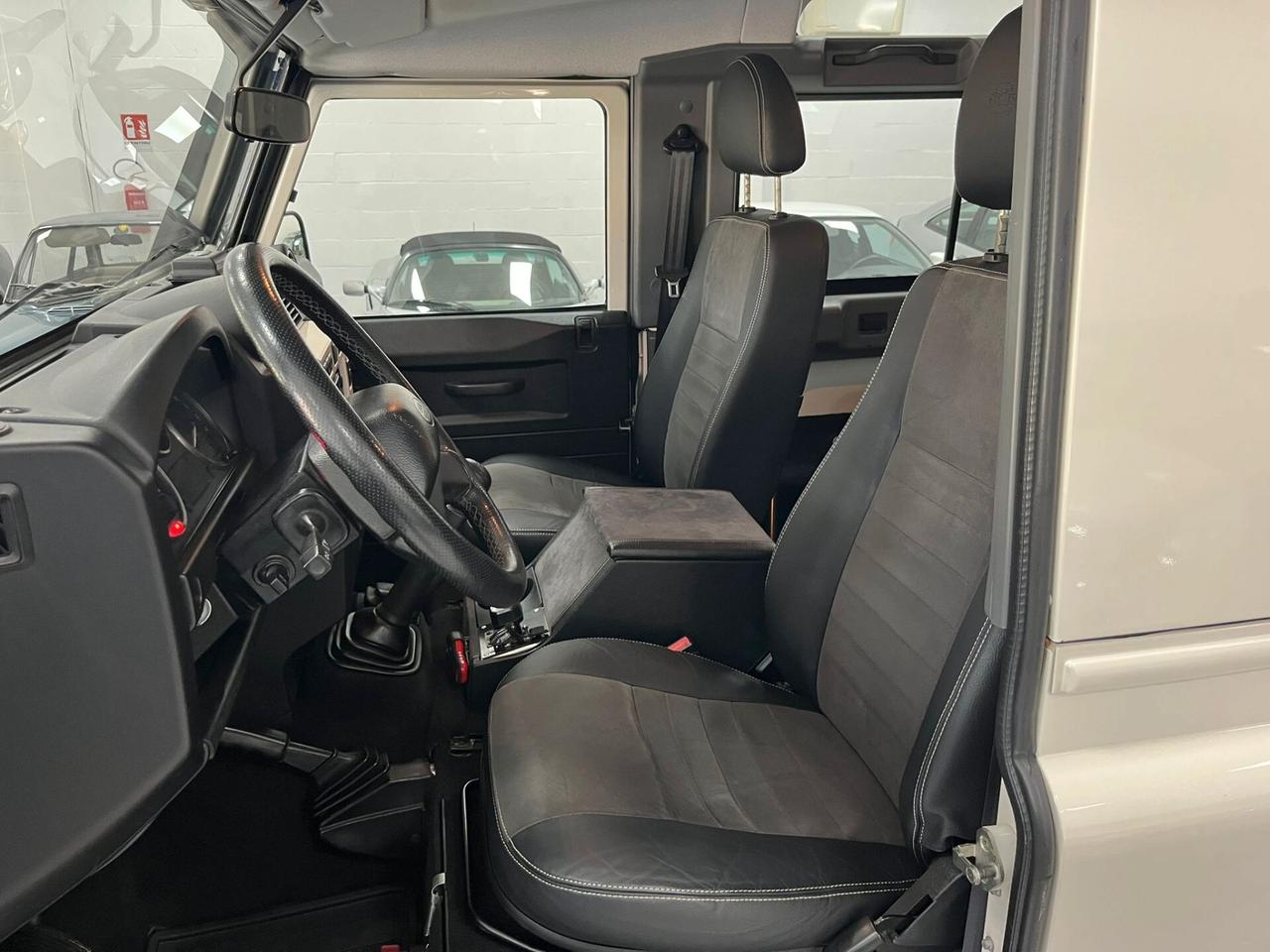 Land Rover Defender Limited Edition ICE