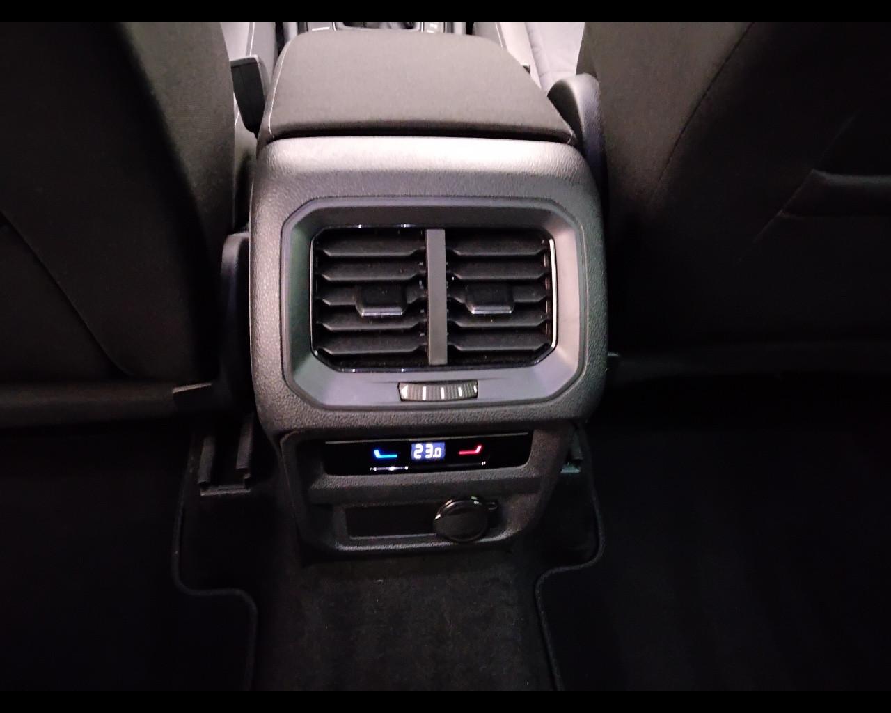 VOLKSWAGEN Tiguan II 2021 - Tiguan 1.5 tsi Life 150cv dsg