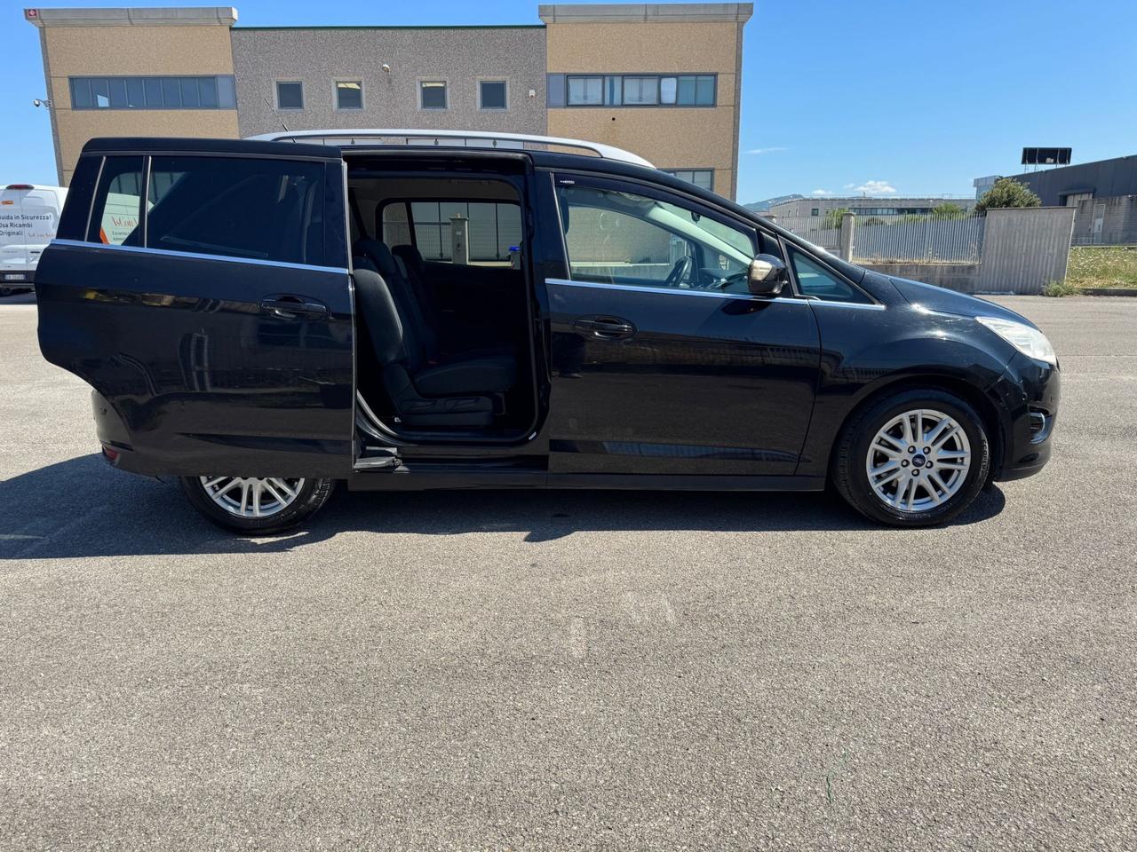 Ford C-Max 7 posti TDCi Titanium