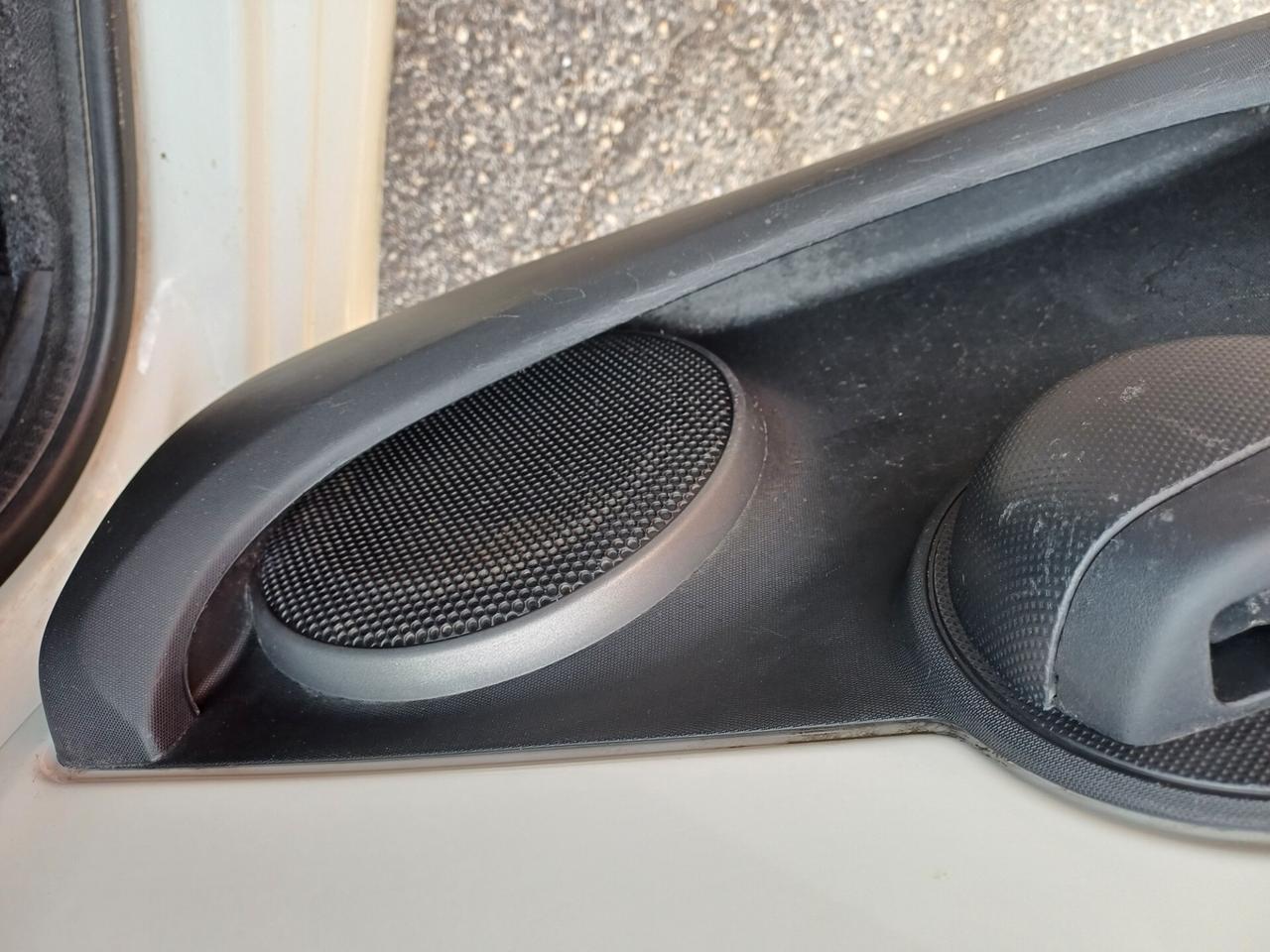 Toyota Aygo 3 porte motore 1.0 benzina euro 5 Active Connect NEOPATENTATI