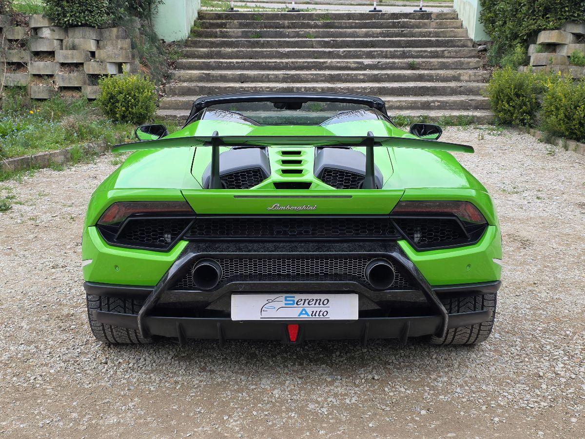 LAMBORGHINI HURACAN SPYDER PERFORMANTE NOLEGGIO