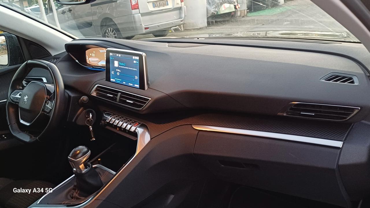 Peugeot 3008 BlueHDi 130 S&S Crossway
