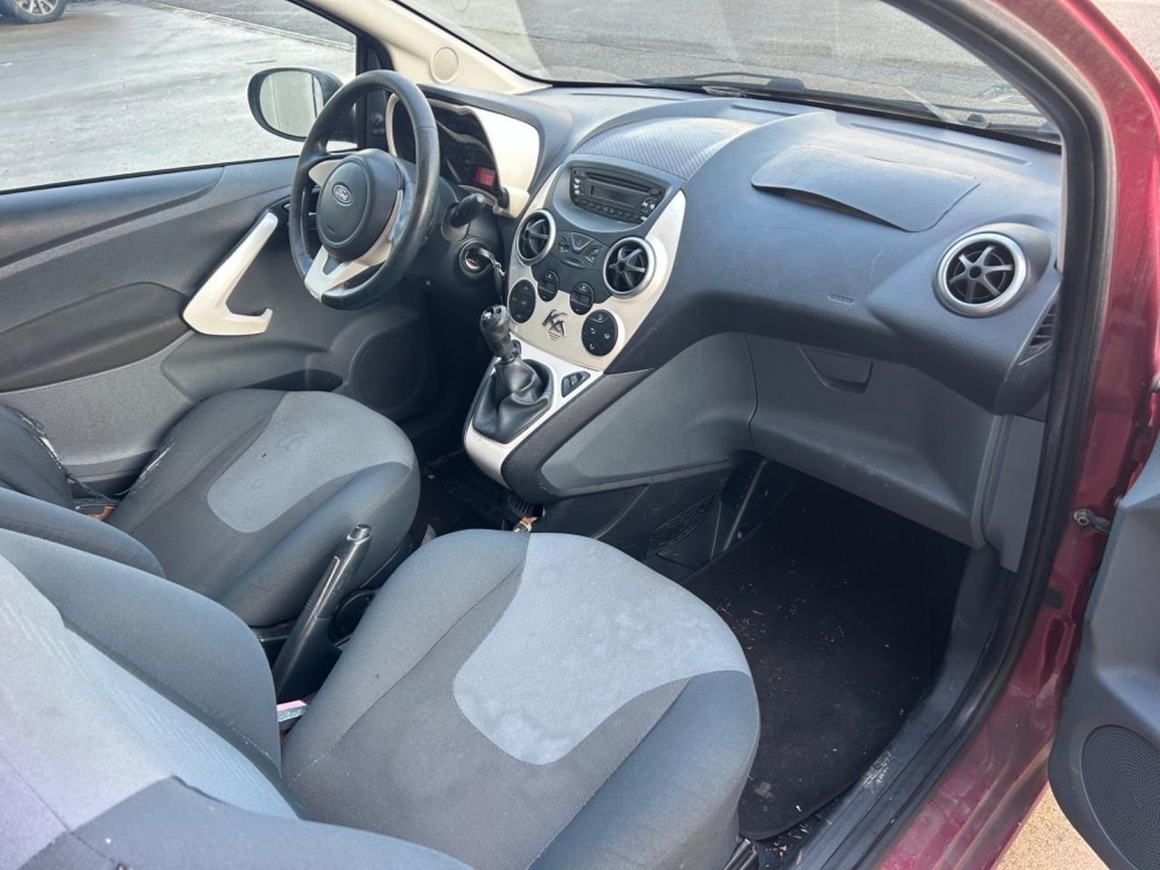 Ford Ka 1.2 8V 69CV Titanium