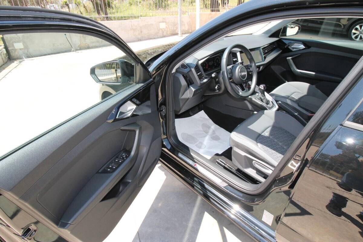 Audi A1 SPB 30 TFSI S line edition Black|2023