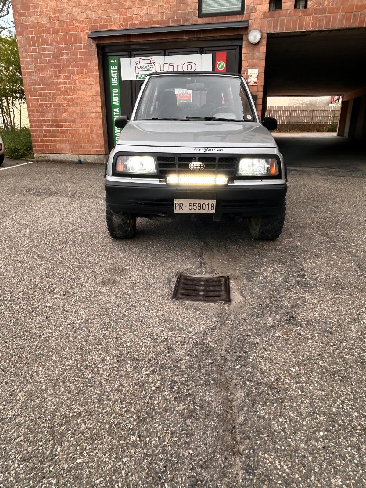 Suzuki Vitara 1.6i 16V cat JX