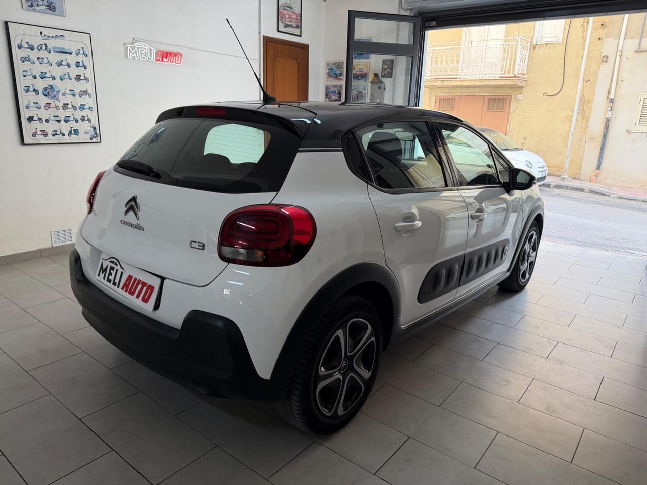 Citroen C3 1.6 BlueHDI 75 CV S&S Shine