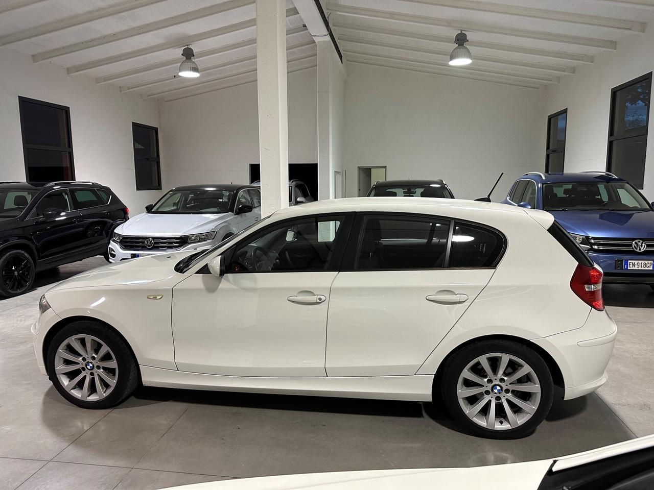 Bmw 116 116i cat 5 porte Futura