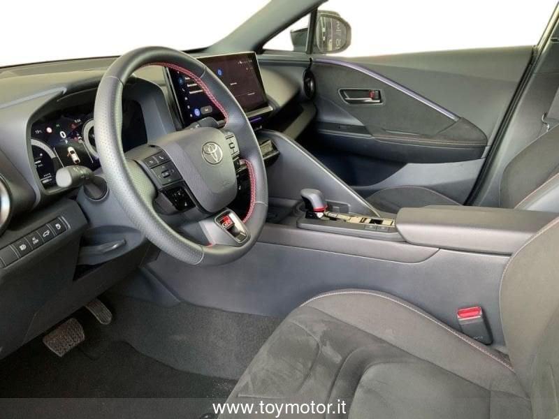 Toyota C-HR (2023-) 2.0 PHEV GR Sport