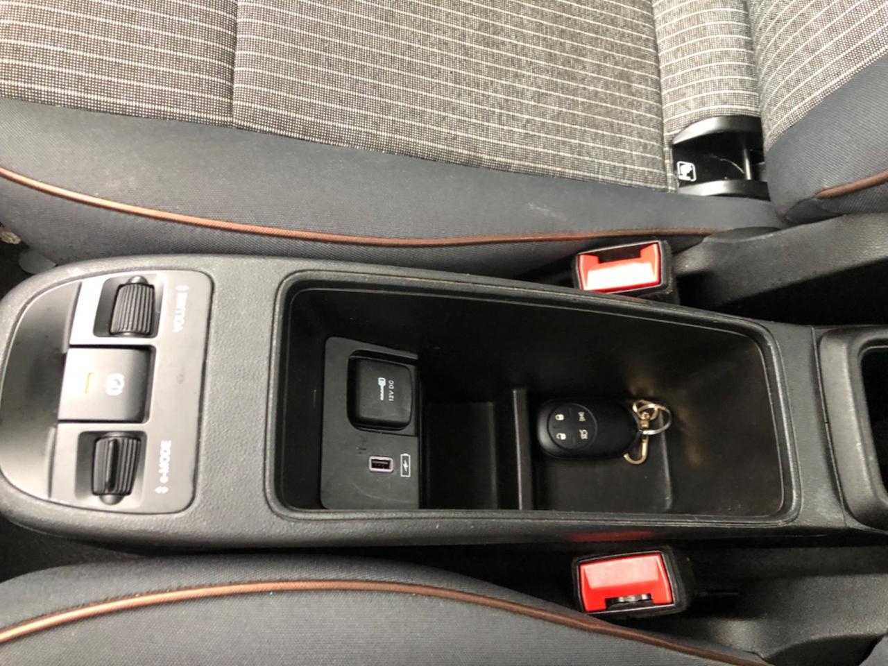 Fiat 500 500e Berlina 42 kWh Opening Edition Business