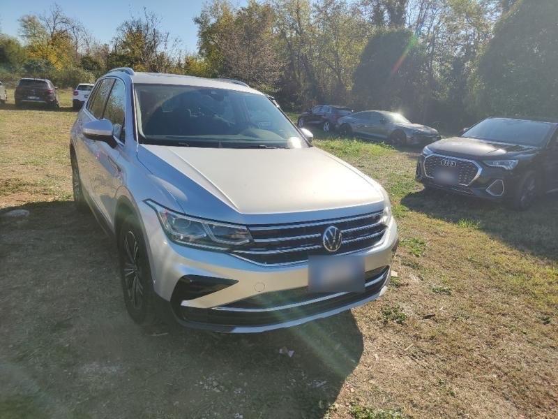 Volkswagen Tiguan 2.0 TDI 200 CV SCR DSG 4MOTION Elegance
