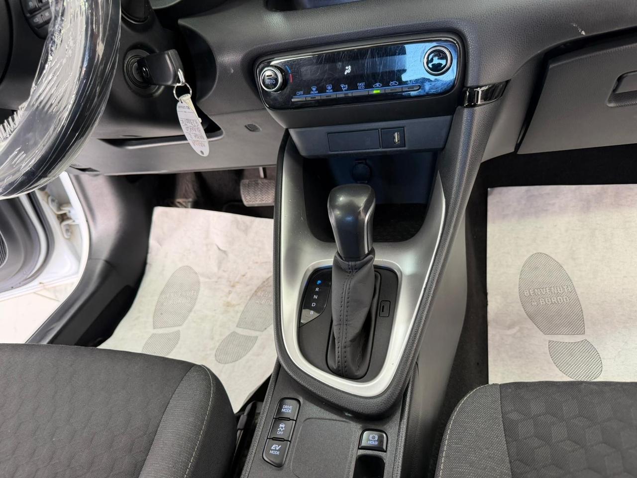 Mazda 2 1.5 vvt full hybrid electric Pure e-cvt-2022