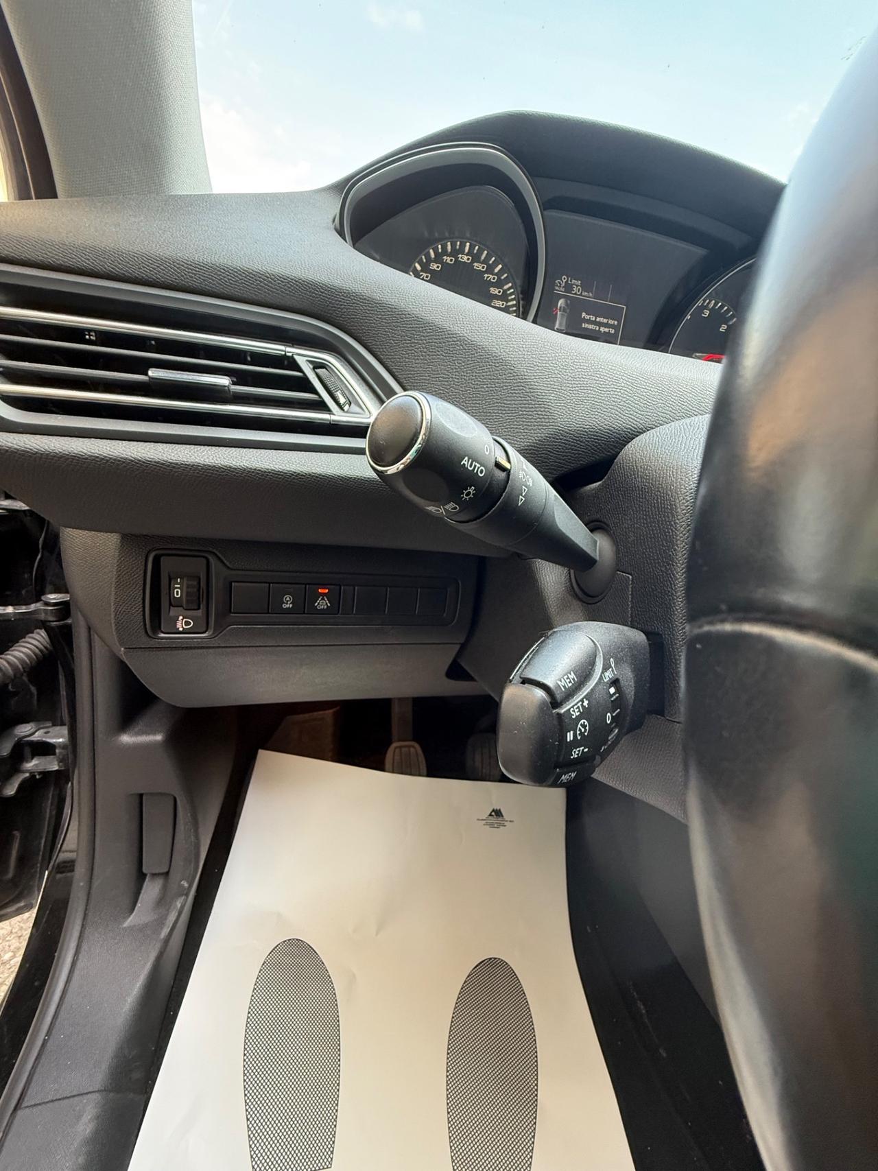 Peugeot 308 BlueHDi 130 S&S Allure