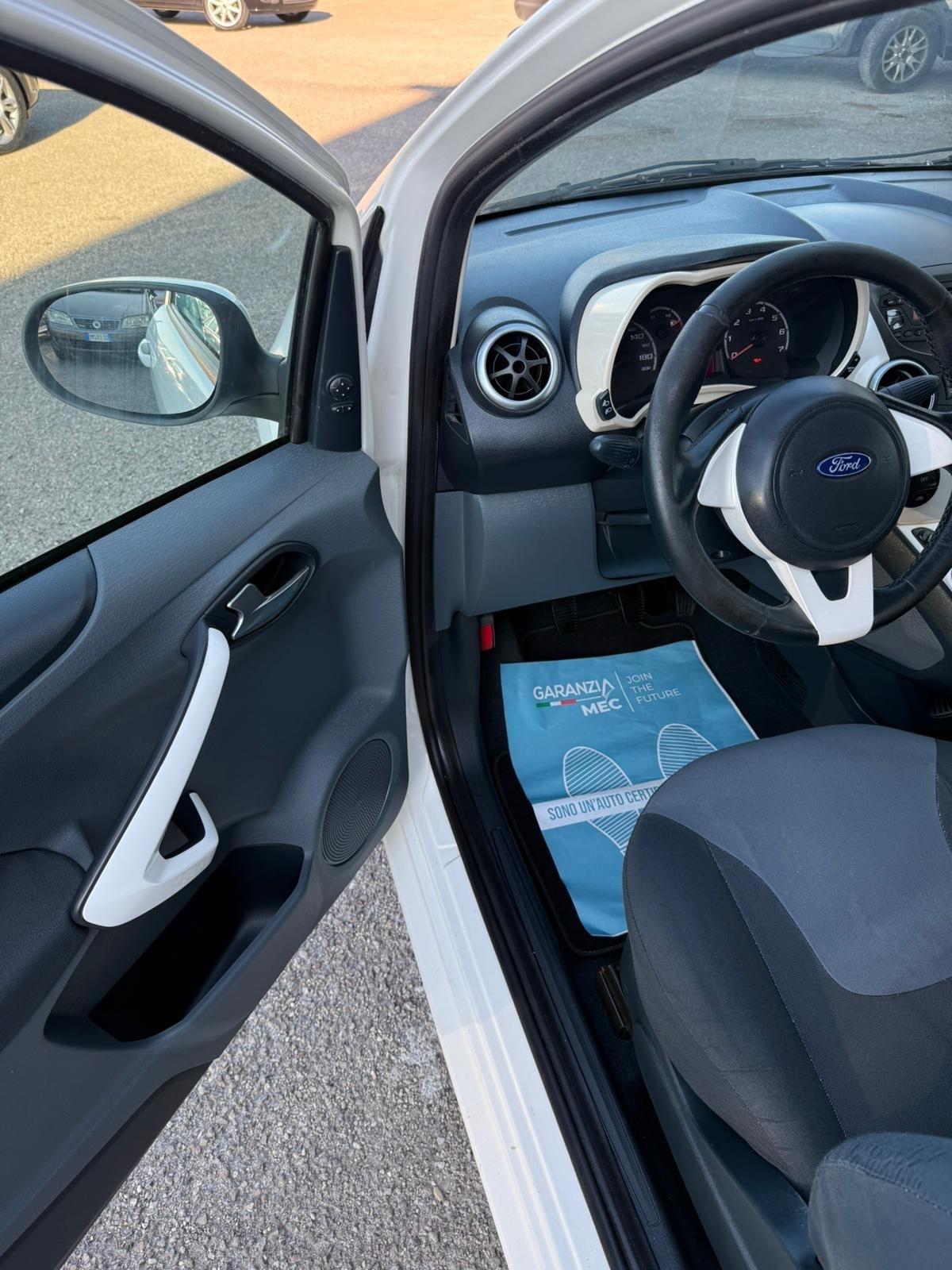 Ford Ka - NEOPATENTATI-UNICO PROPRIETARIO