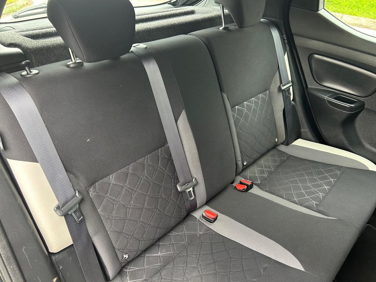 Nissan Micra 1.5 dCi 8V 5 porte N-Connecta* Neo patentati *