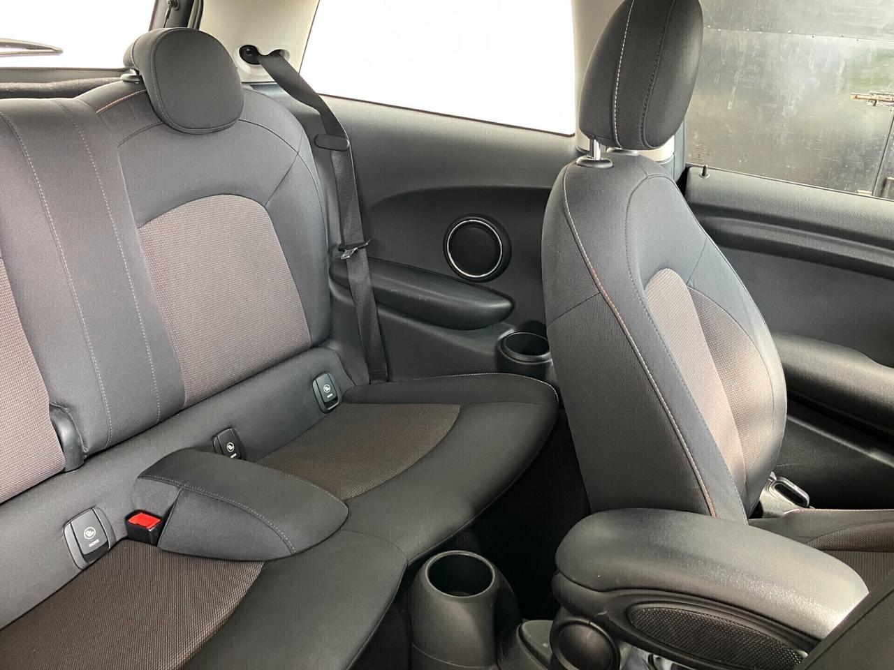 Mini 1.5 Cooper AUTOMATICA, da 250€/mese