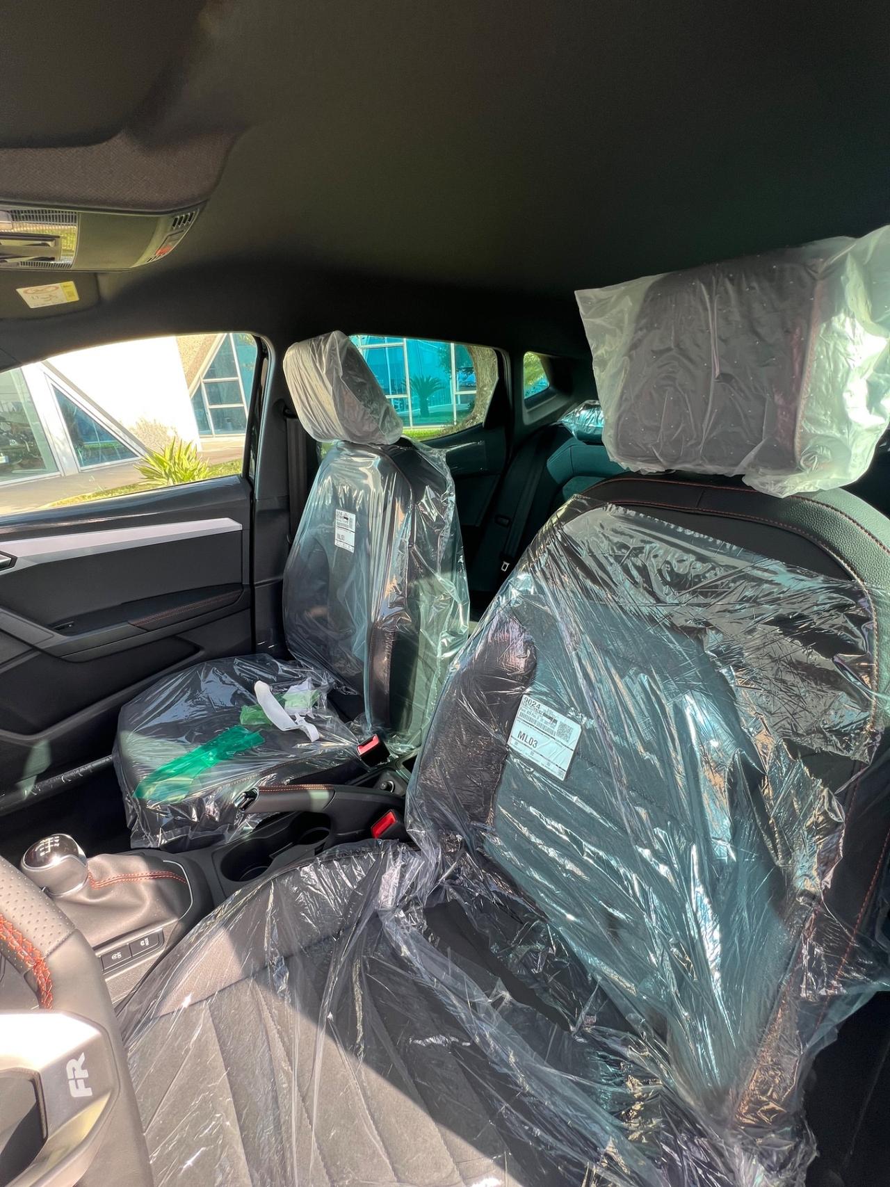 Seat Ibiza 1.0 EcoTSI 115 CV 5 porte FR possibilità noleggio no scoring