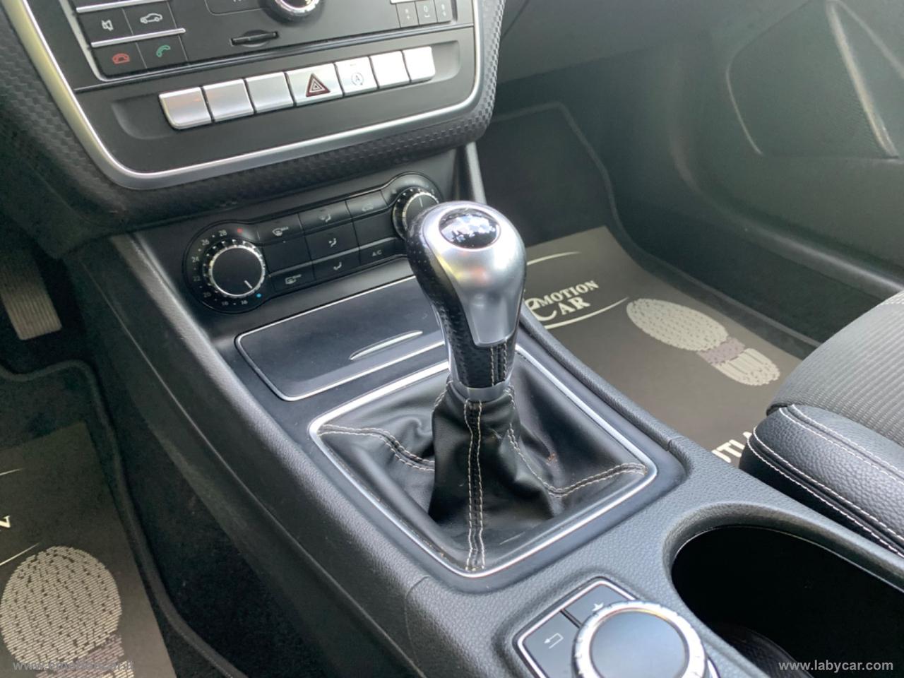 MERCEDES-BENZ A 160 d Premium - 2017