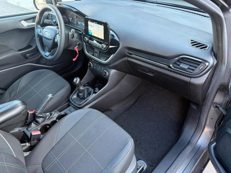 Ford Fiesta 5 Porte 1.1 BENZ 70cv ADATTA NEOPATENTATI