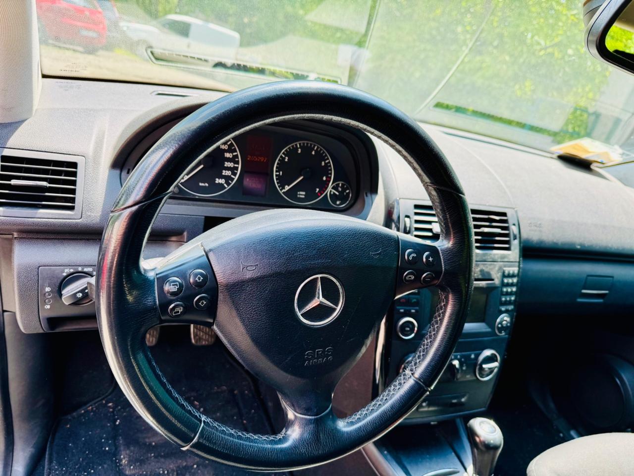 Mercedes-benz A 160 A 160 BlueEFFICIENCY Special Edition