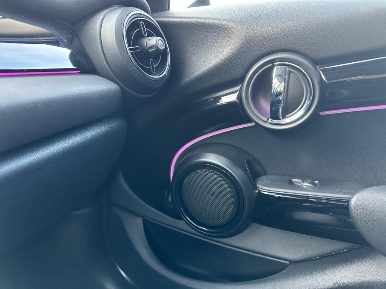 MINI Mini Cooper Classic 5 porte