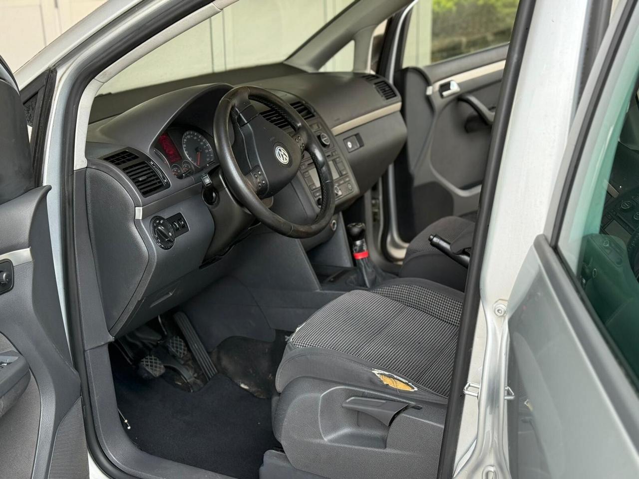 Volkswagen Touran 2.0 16V TDI Highline