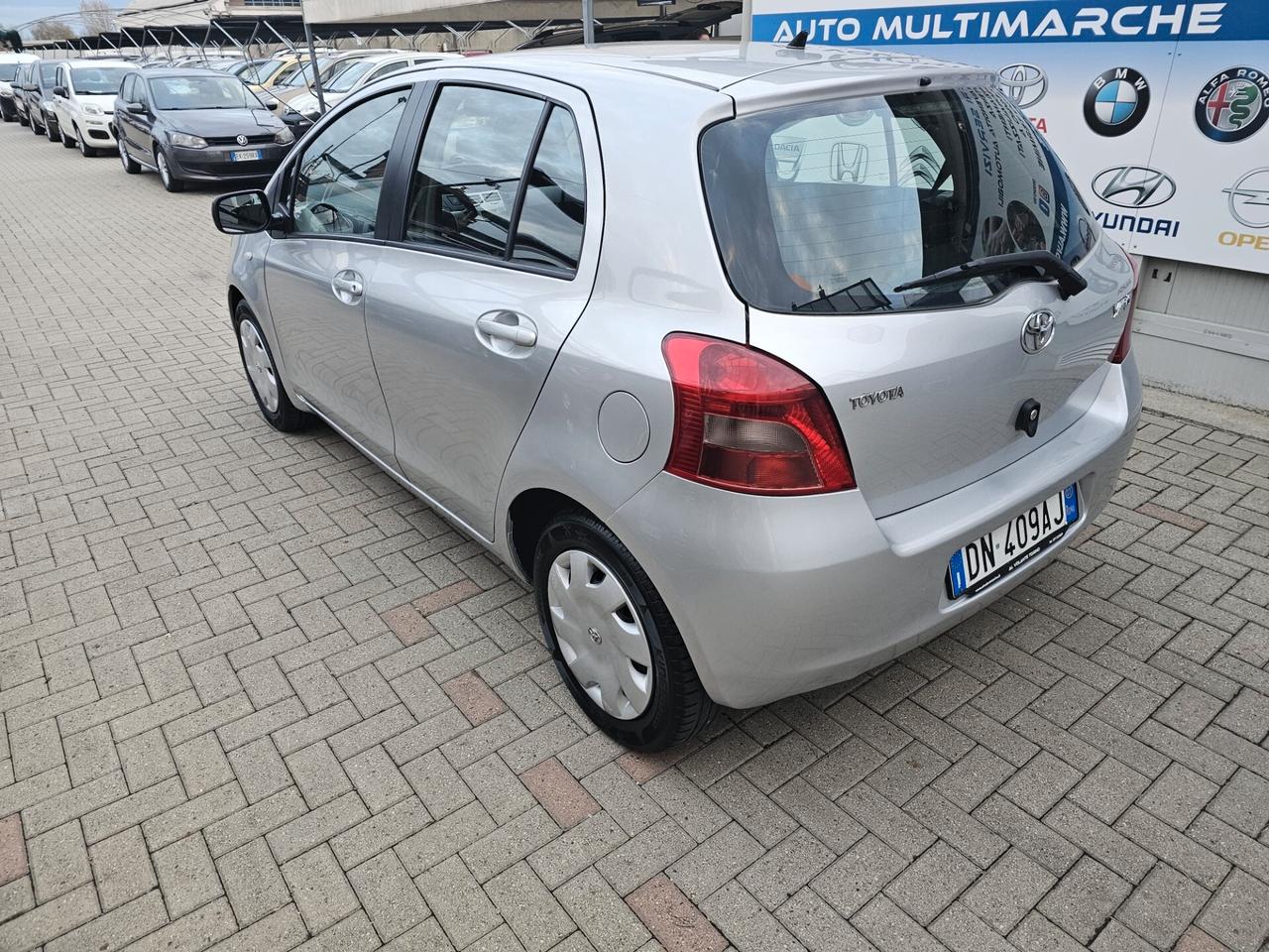 Toyota Yaris 1.3 5 porte Sol