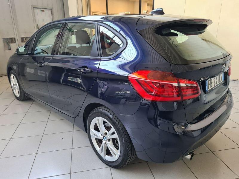 BMW Serie 2 Active Tourer 220d xDrive Active Tourer Advantage aut.