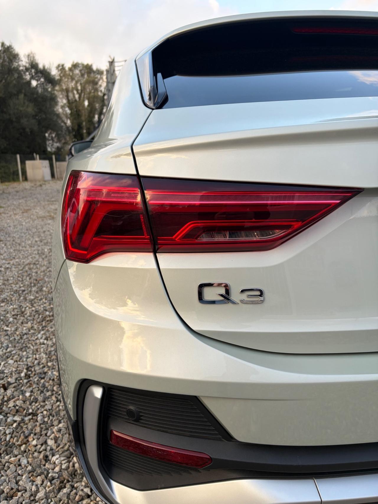 Audi Q3 SPB 35 TDI S tronic line edition