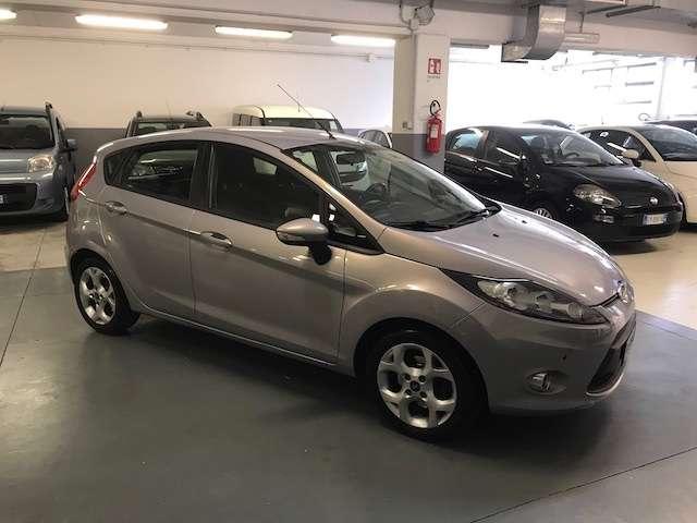 Ford Fiesta Fiesta 5p 1.6 tdci Titanium