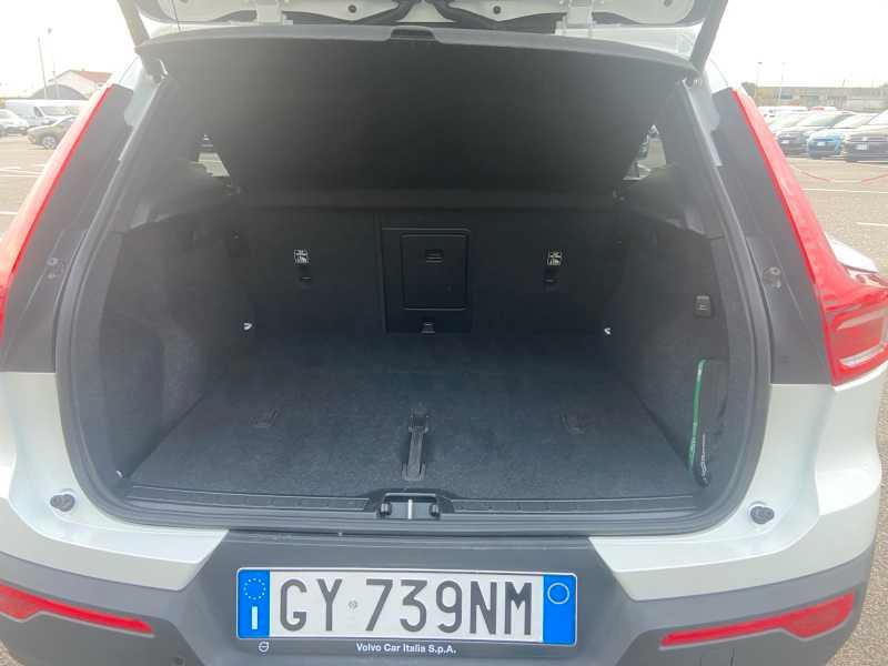 VOLVO XC40 2.0 b3 Core AuTo