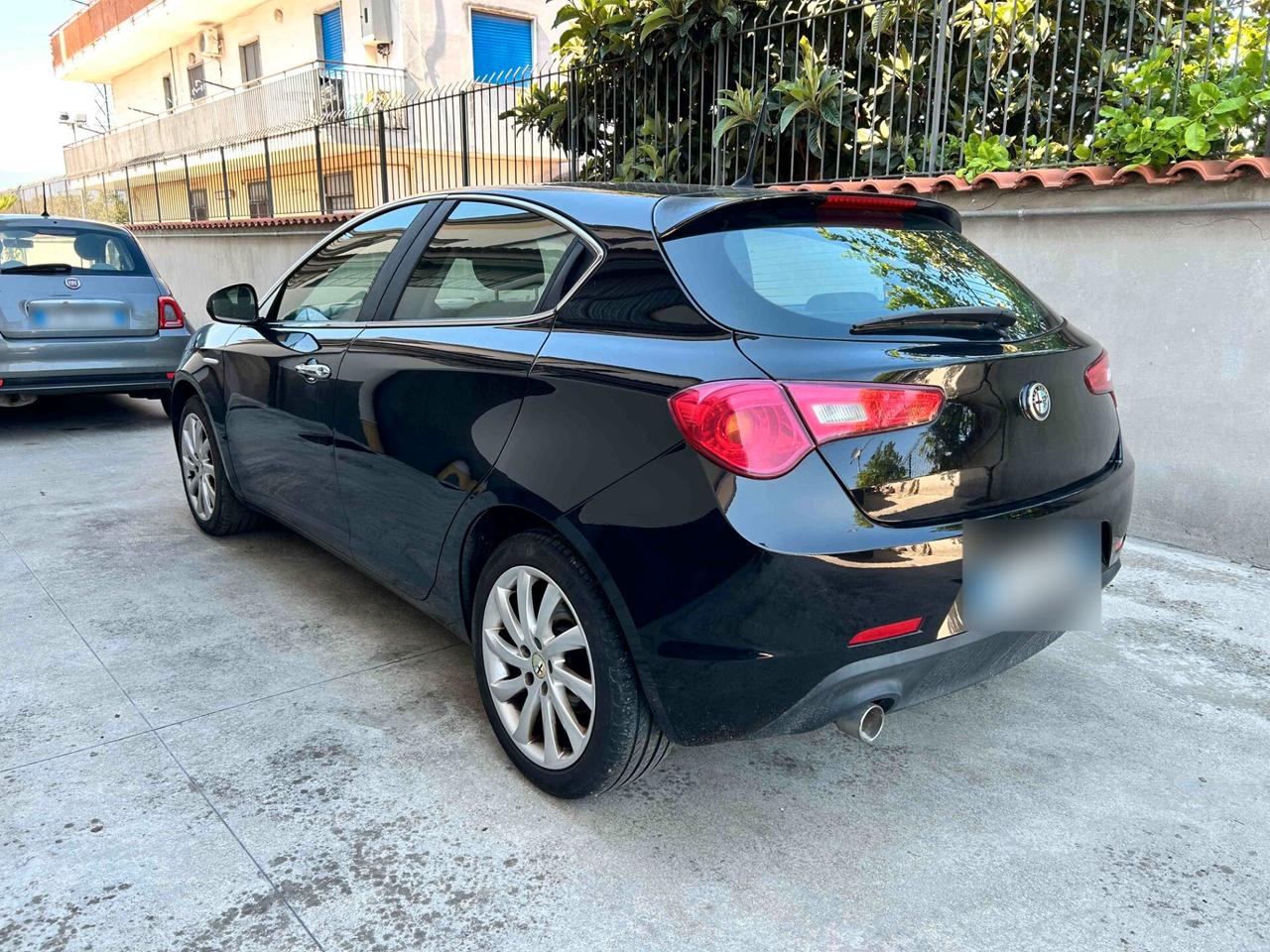 Alfa Romeo Giulietta 1.6 JTDm-2 120 CV Distinctive - 2016